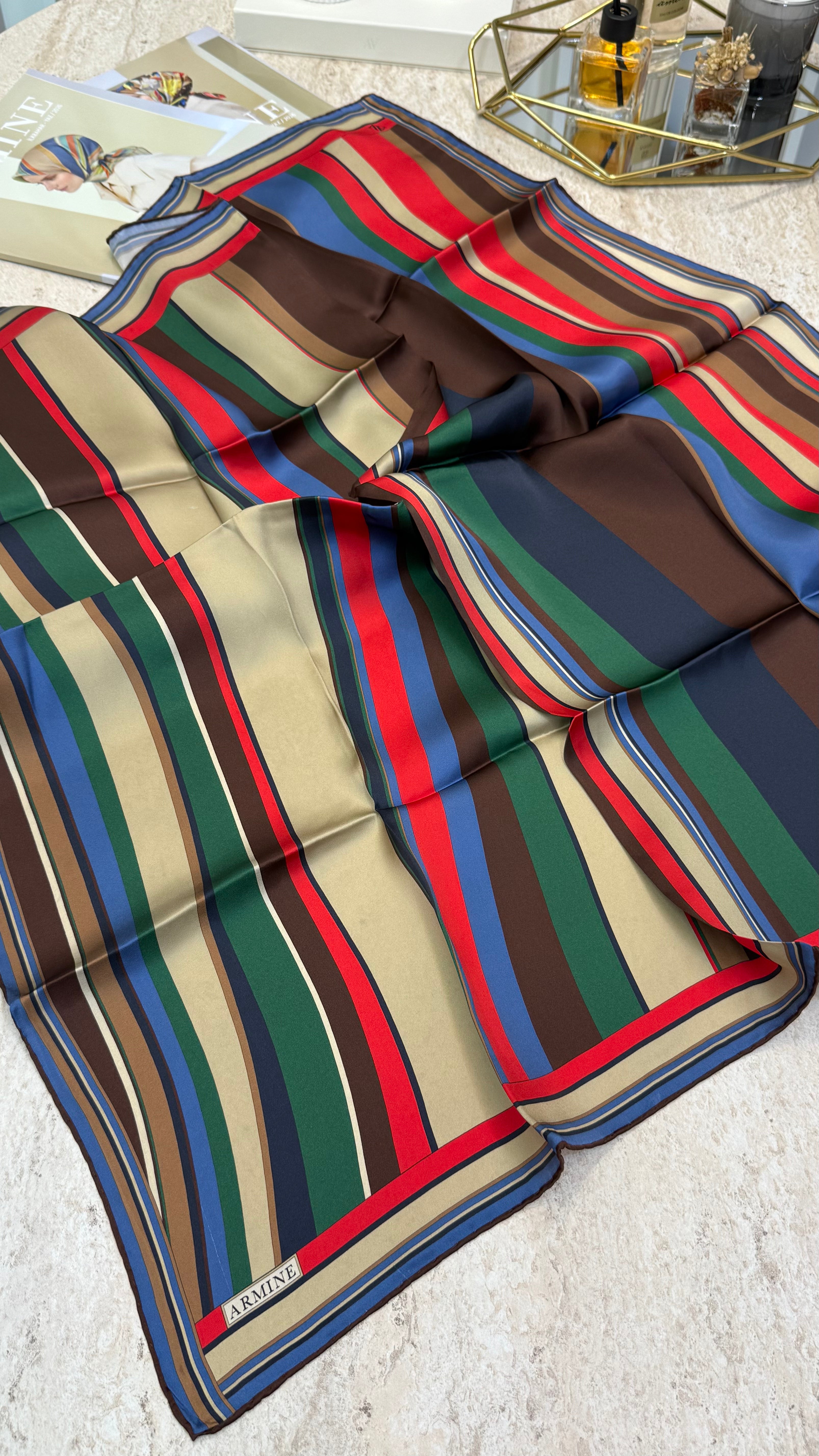 Armine Saf İpek Twill Eşarp 9514D