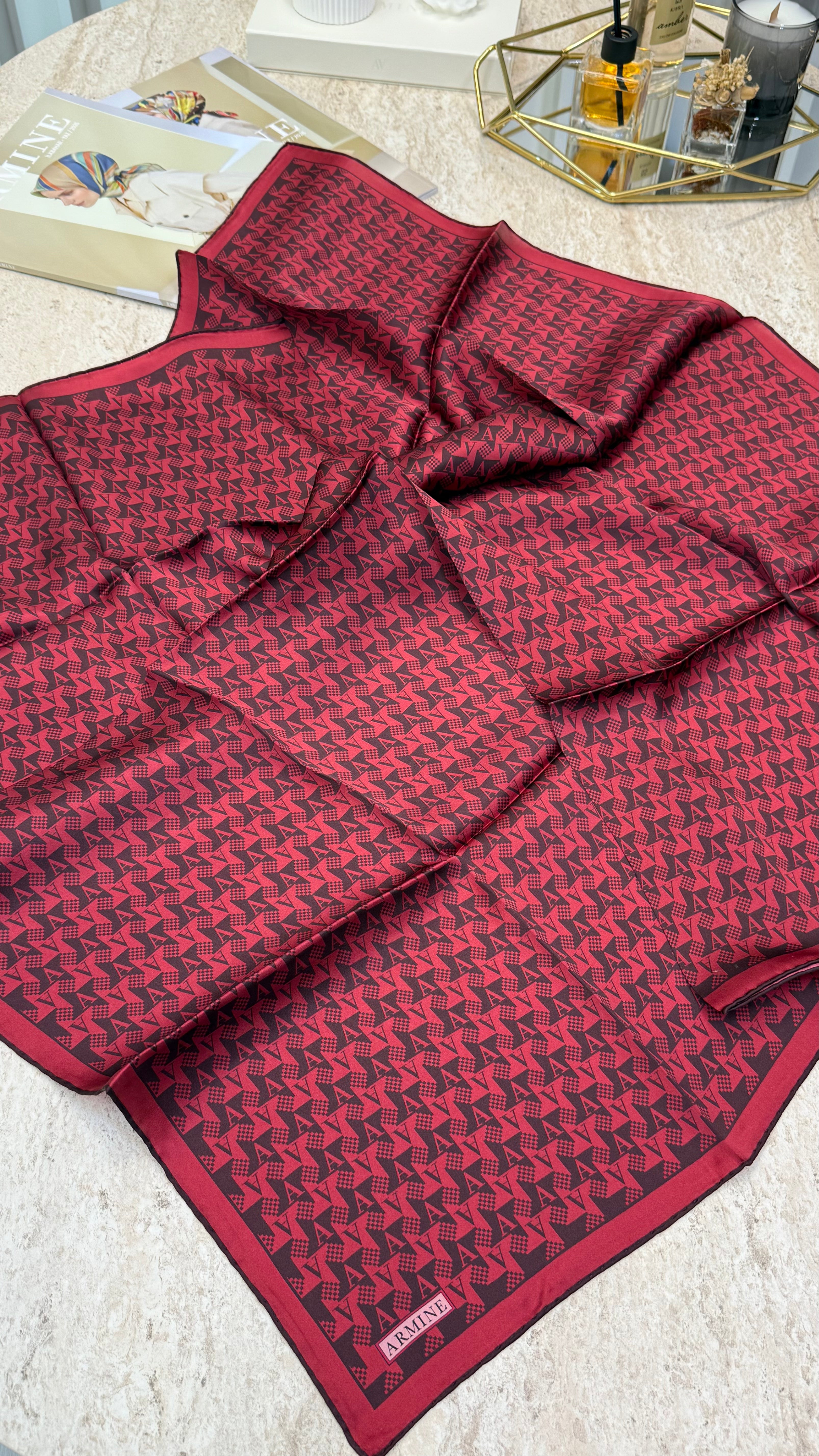 Armine Saf İpek Twill Eşarp 9556D