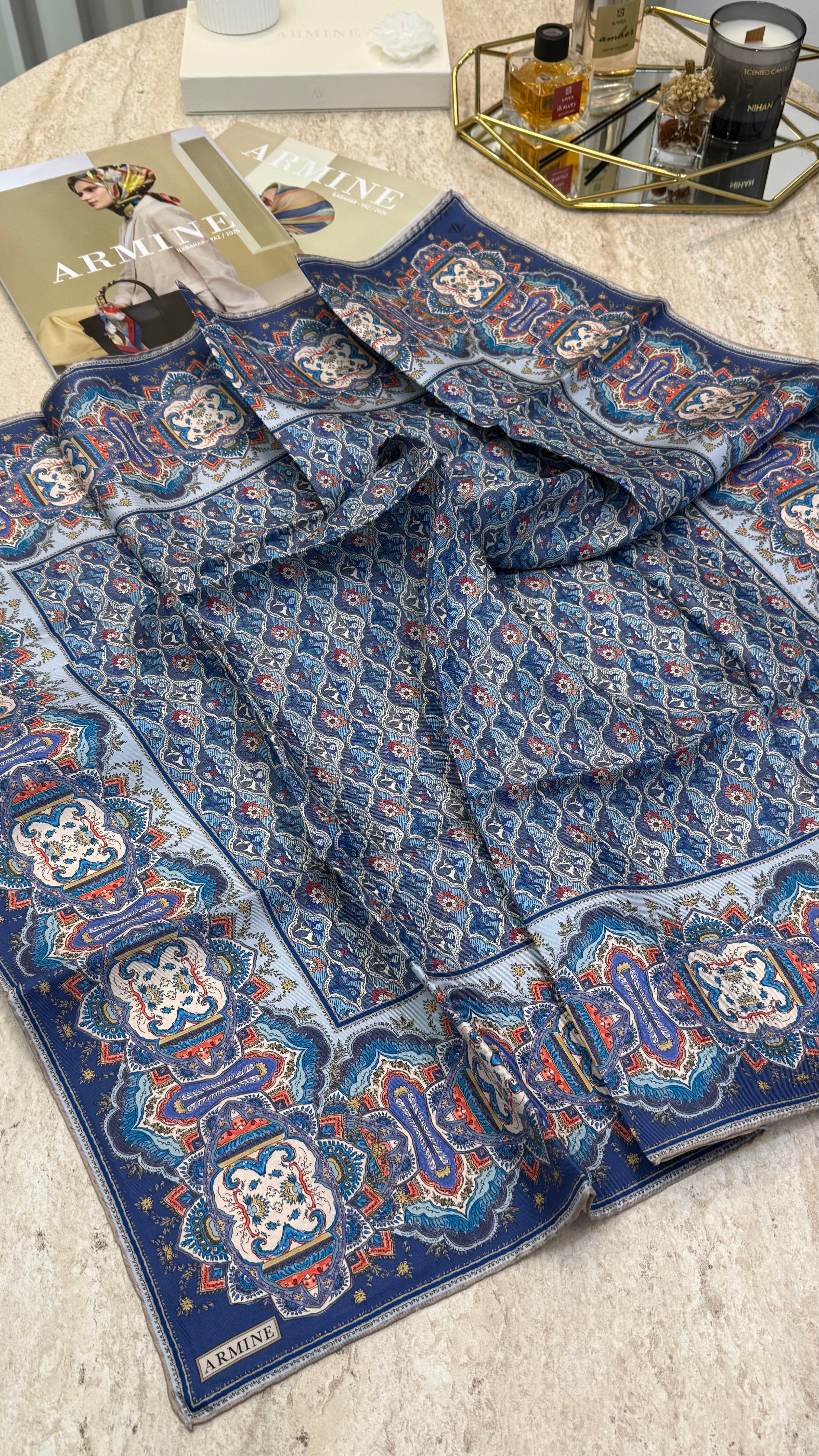 Armine Saf İpek Twill Eşarp 9518D
