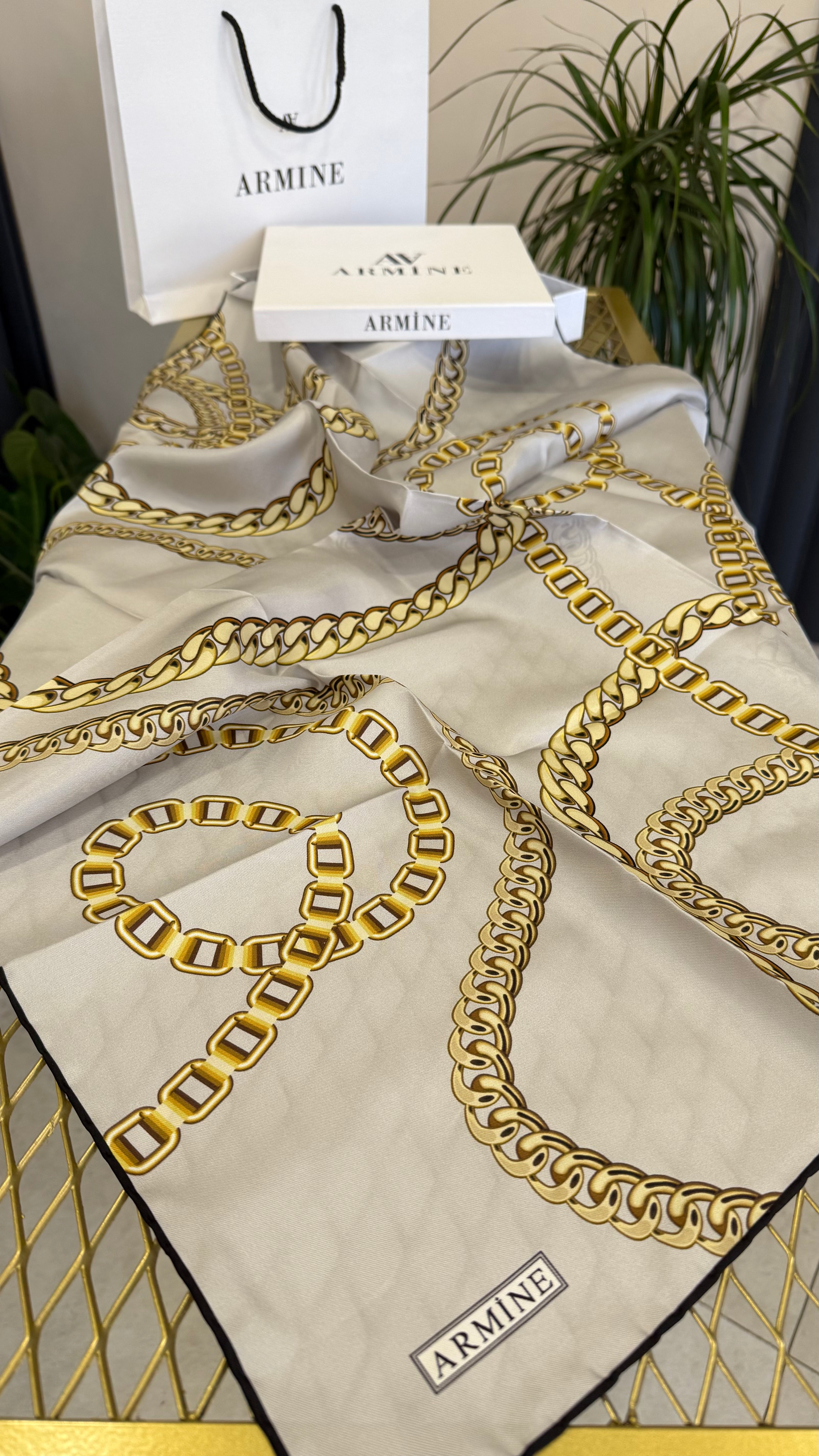 ARMİNE Saf İpek Twill Eşarp 8783D