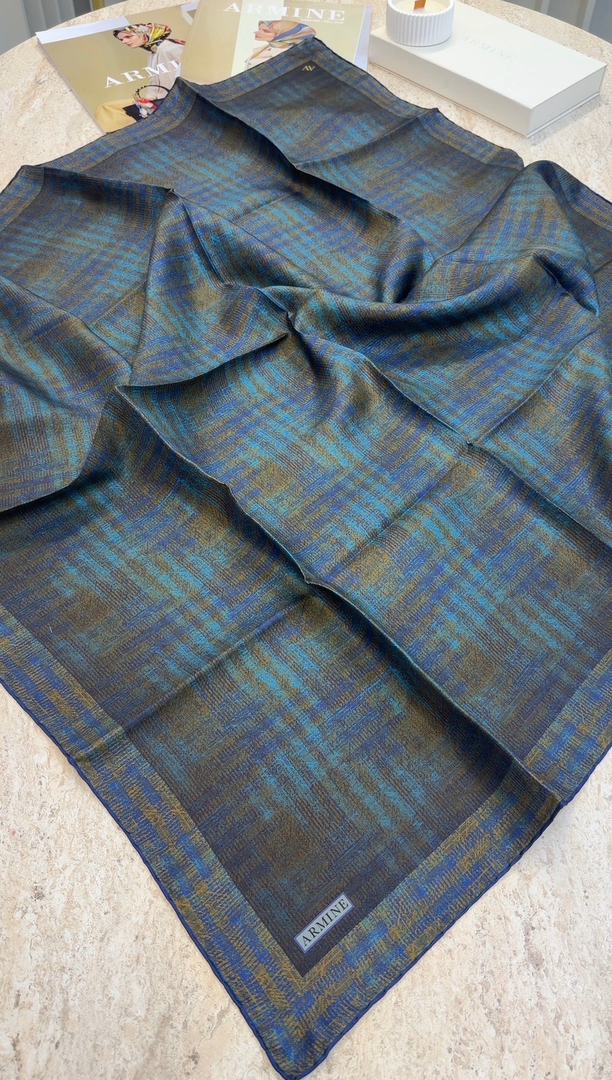 ARMİNE Saf İpek Twill Eşarp 9628D
