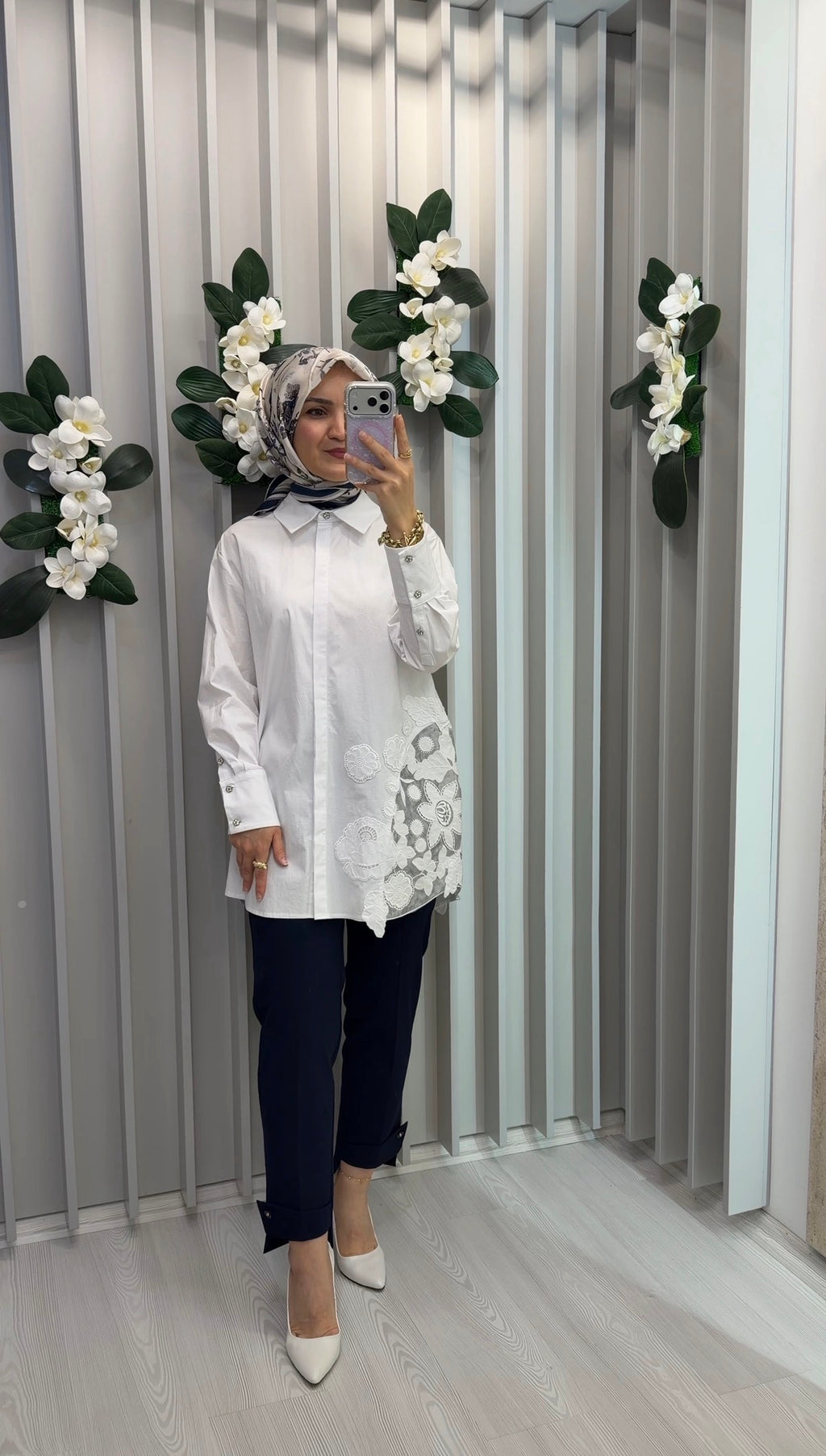 KAYRA Nakış Aplikeli Geniş Manşet Pamuklu Tunik / B26-21114