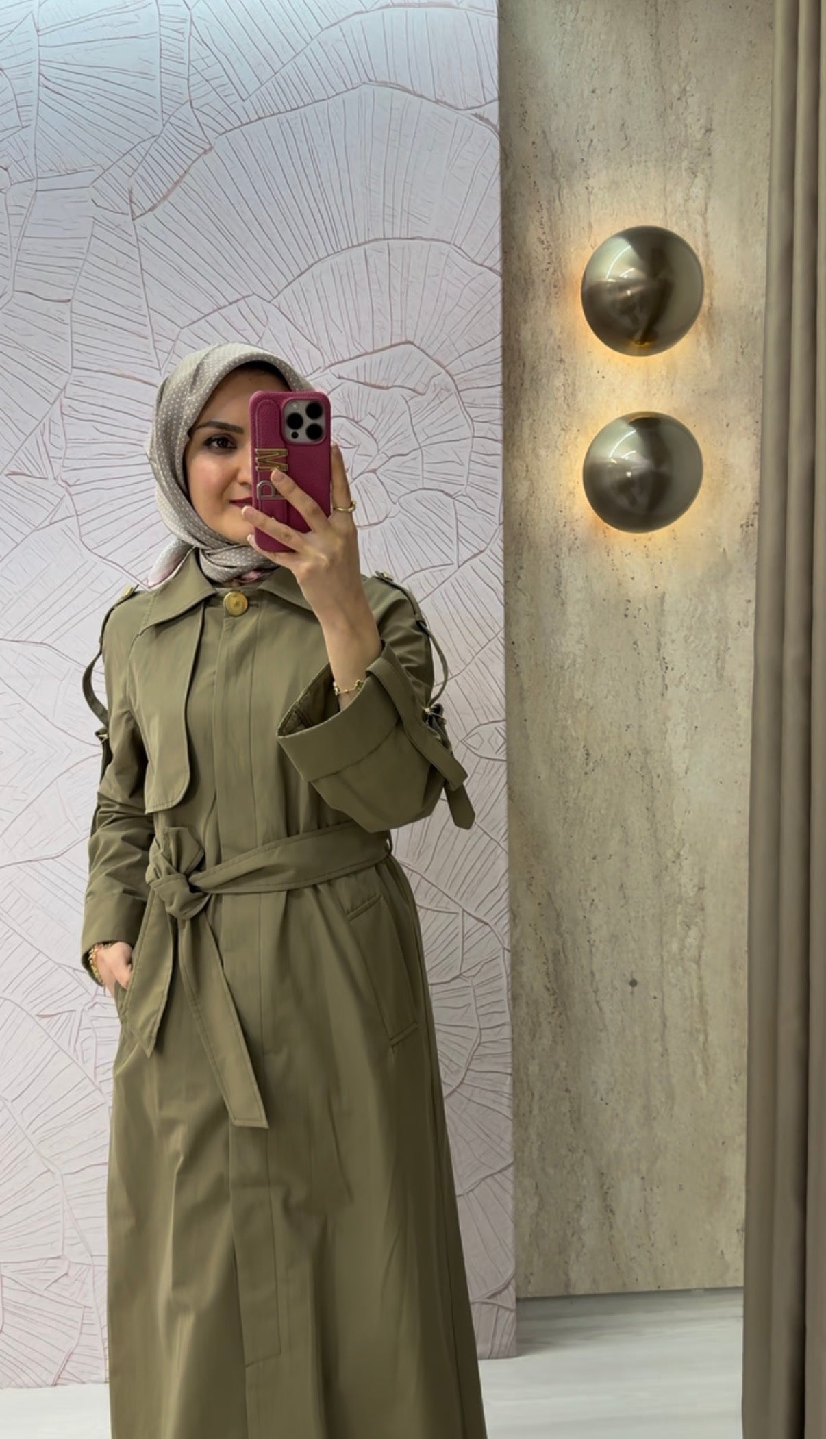ARMİNE TREND Gizli Düğmeli Belden Kuşaklı Kolu Toka Detaylı Trençkot / 26YT701