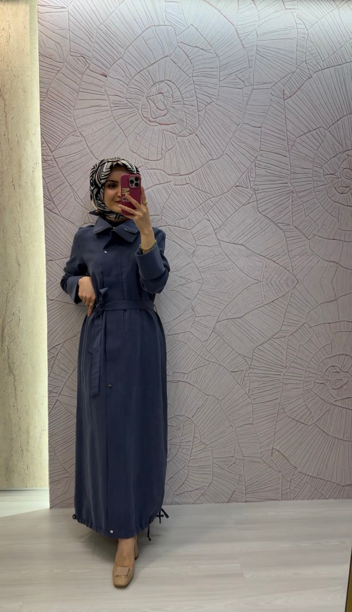 ARMİNE TREND Yakası File Detaylı Belden Kuşaklı Yandan Fermuarlı Kap / 26YT702