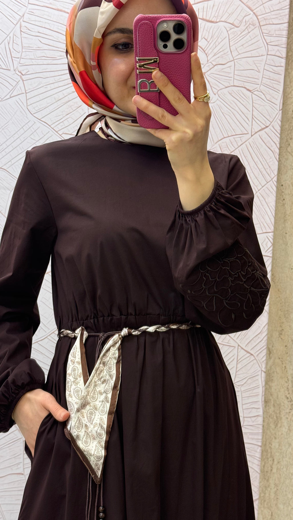 ARMİNE TREND Kolları Nakış İşlemeli Kemerli Elbise / 26YT911