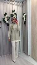 KAYRA Parlak Düğmeli Dik Yaka Pamuklu Bluz / B26-70029