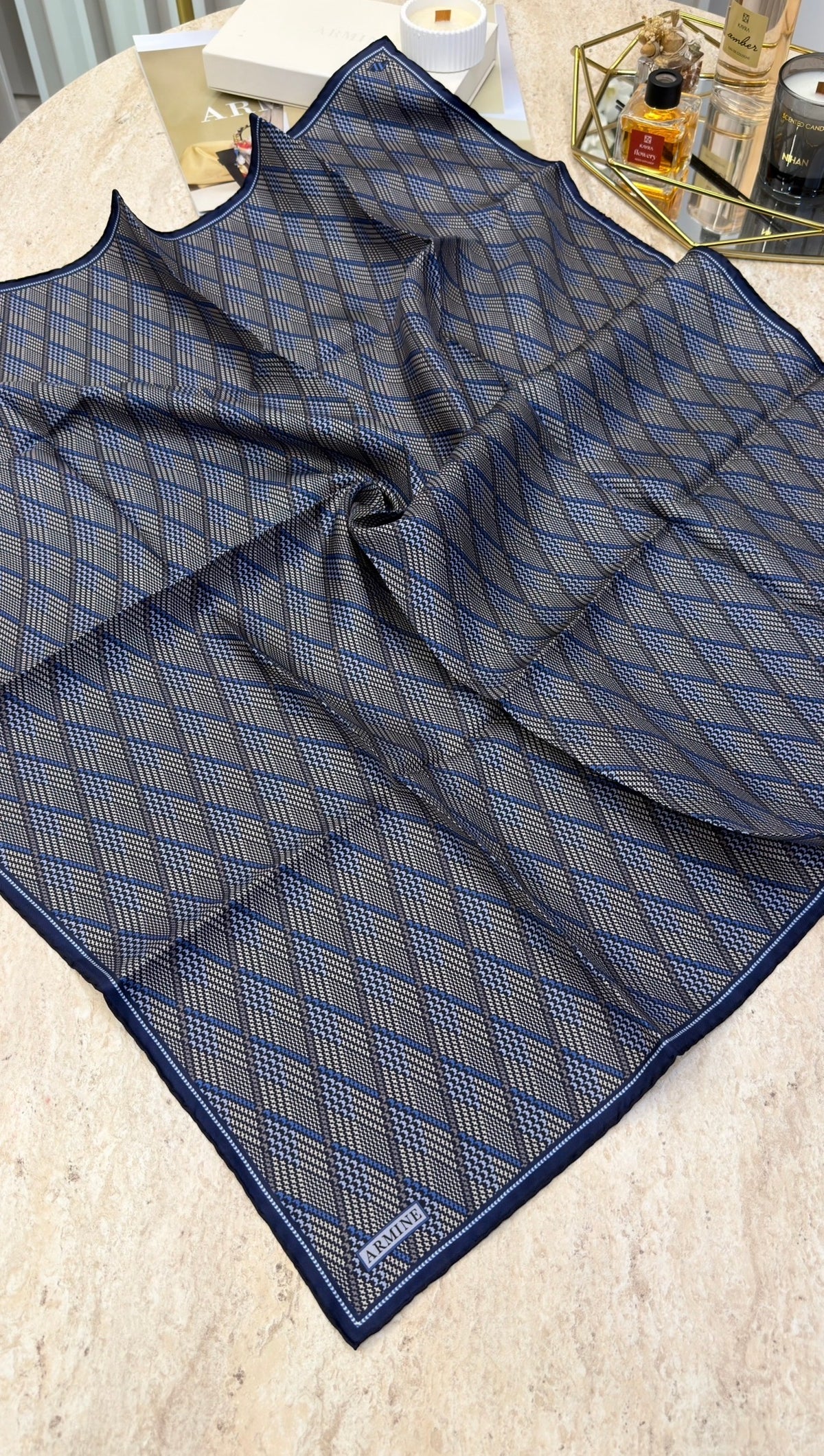 ARMİNE Saf İpek Twill Eşarp 9626D