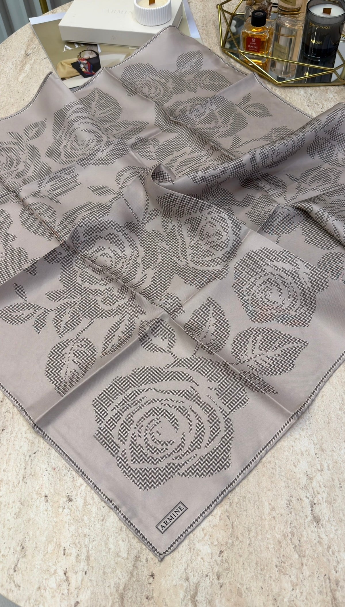 ARMİNE Saf İpek Twill Eşarp 9645D