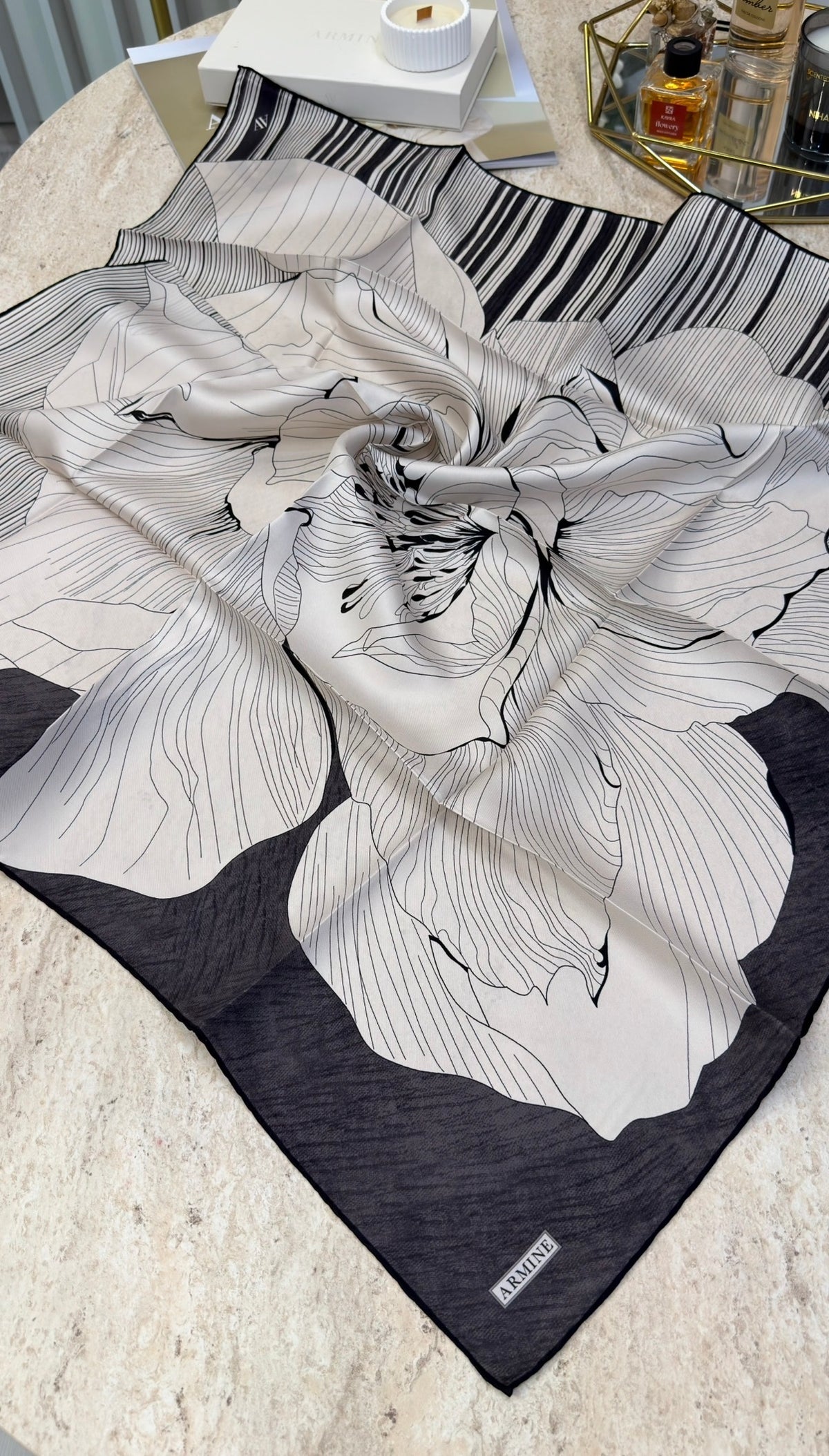 ARMİNE Saf İpek Twill Eşarp 9639D
