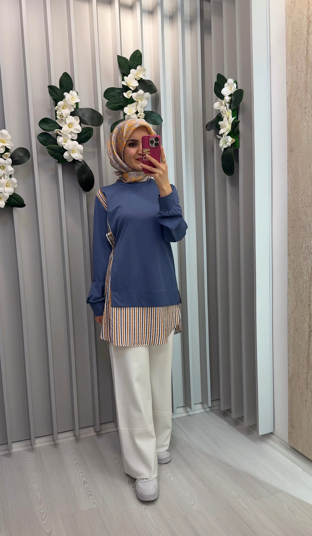 KAYRA Sweatshirt / KY-B26-70032