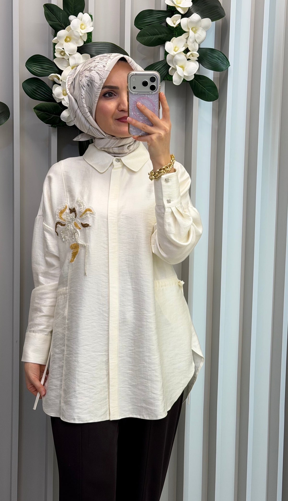 KAYRA İşleme Detaylı Saten Bluz / 21003