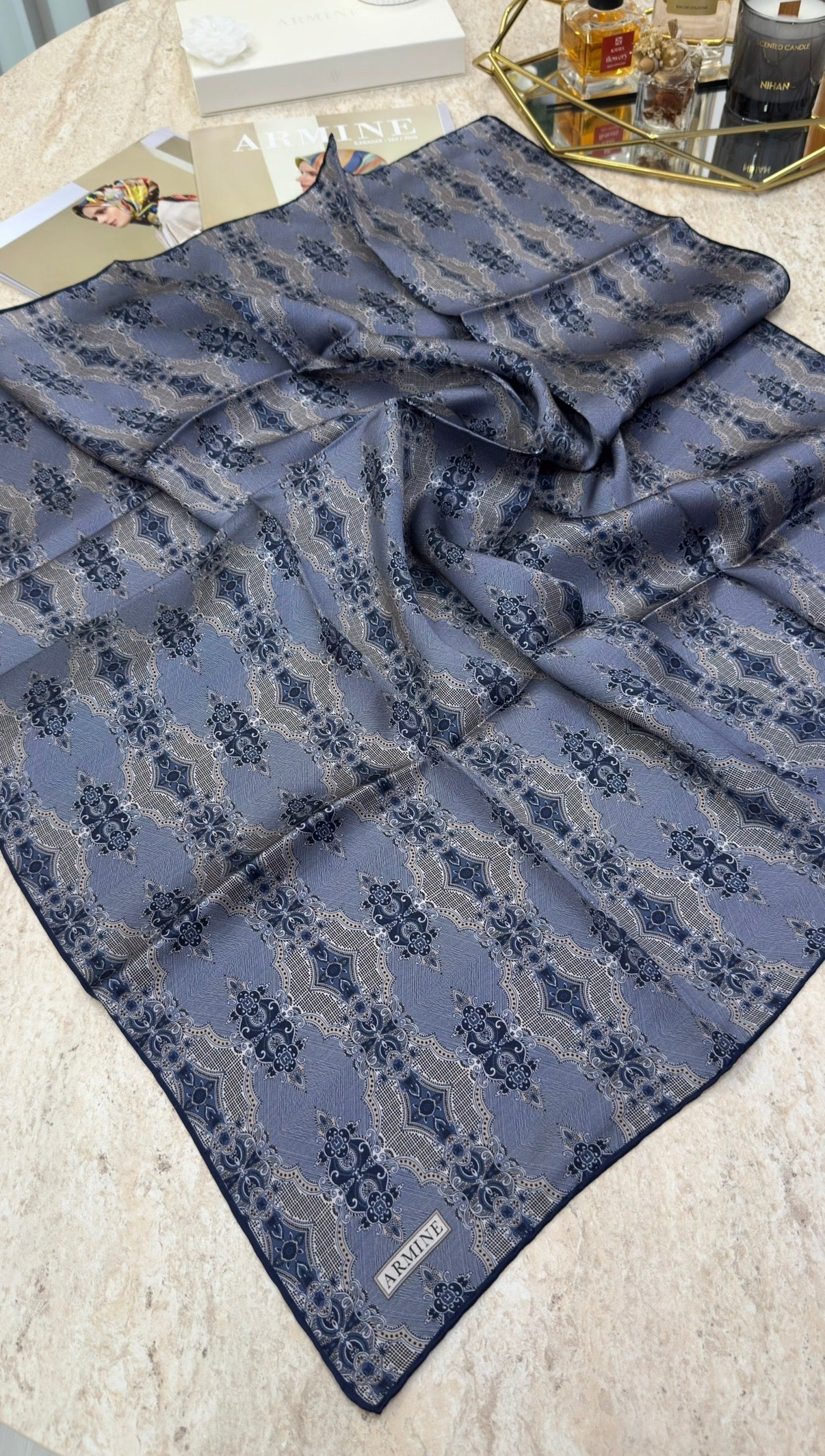 Armine Saf İpek Twill Eşarp 9522D