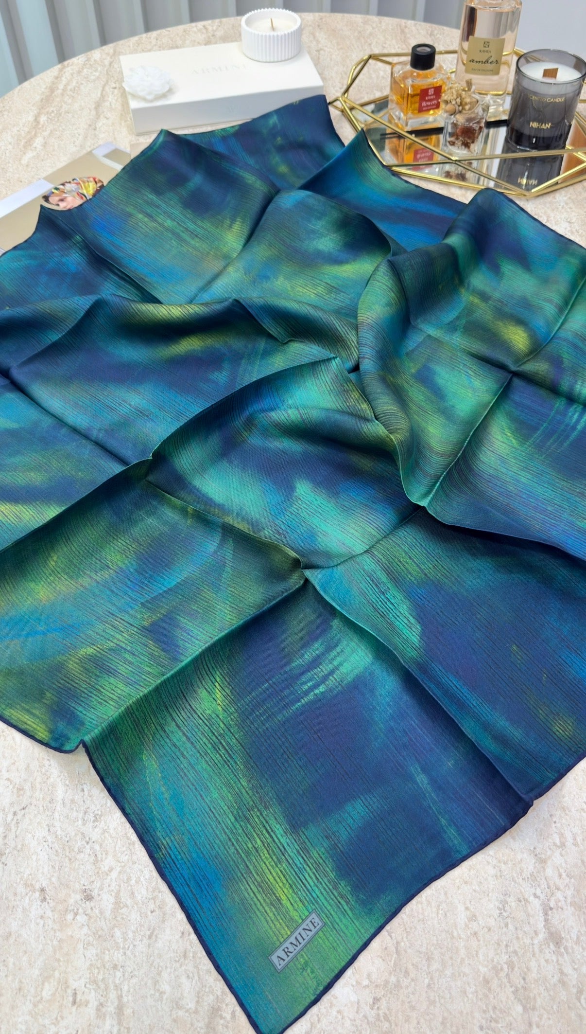 Armine Saf İpek Twill Eşarp 9513D
