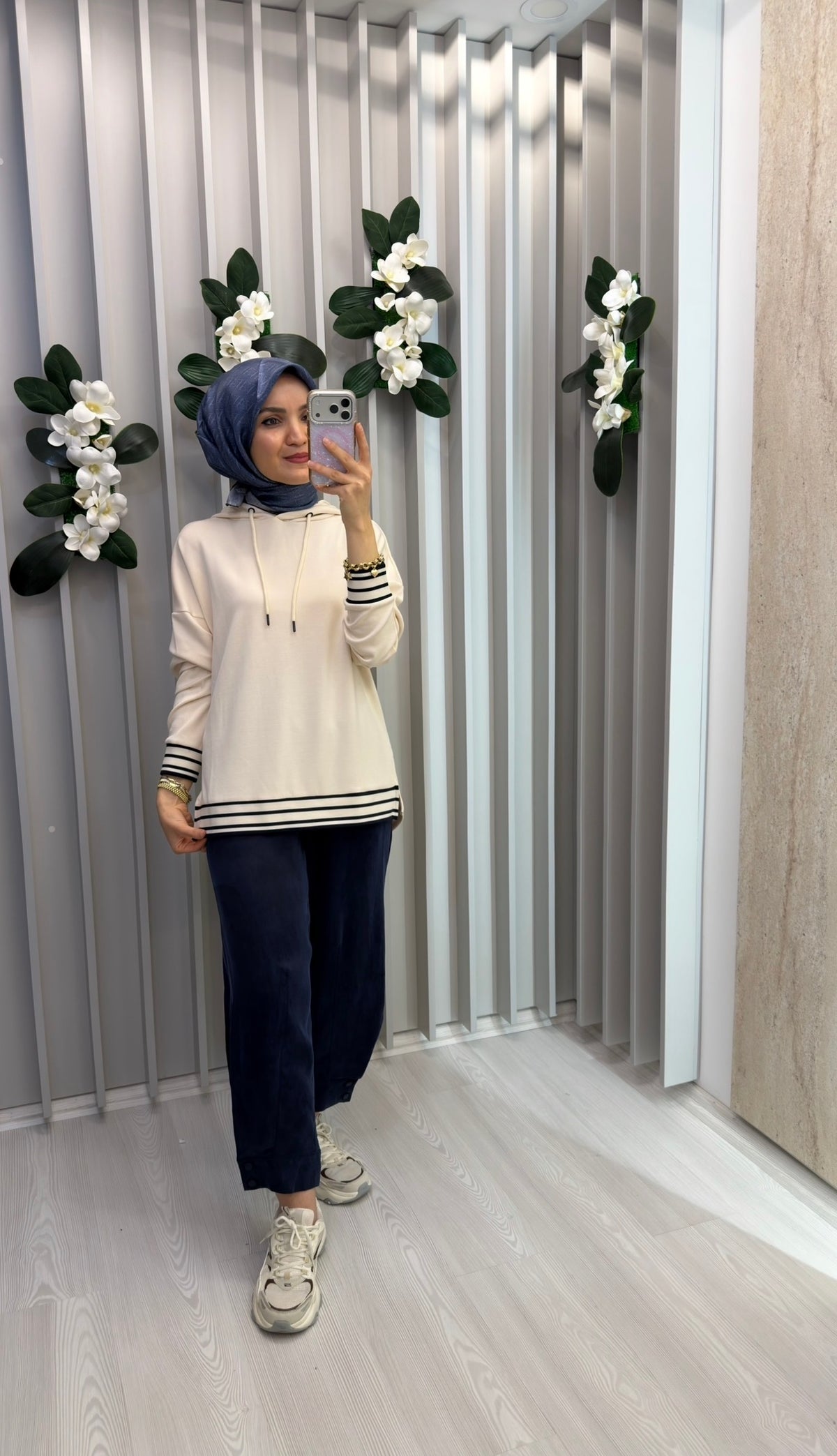 KAYRA Kontrast Detaylı Sweatshirt / 31002