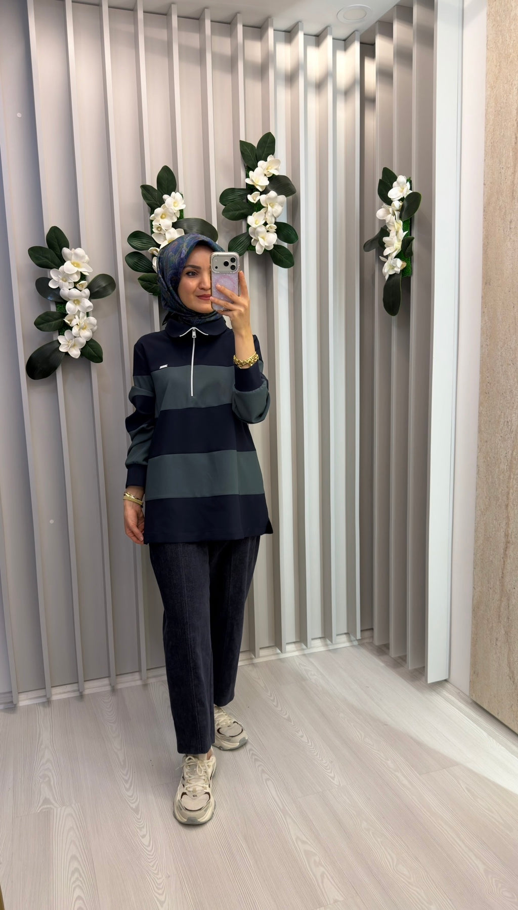 KAYRA Blok Renkli Geniş Yaka Sweatshirt / 31011