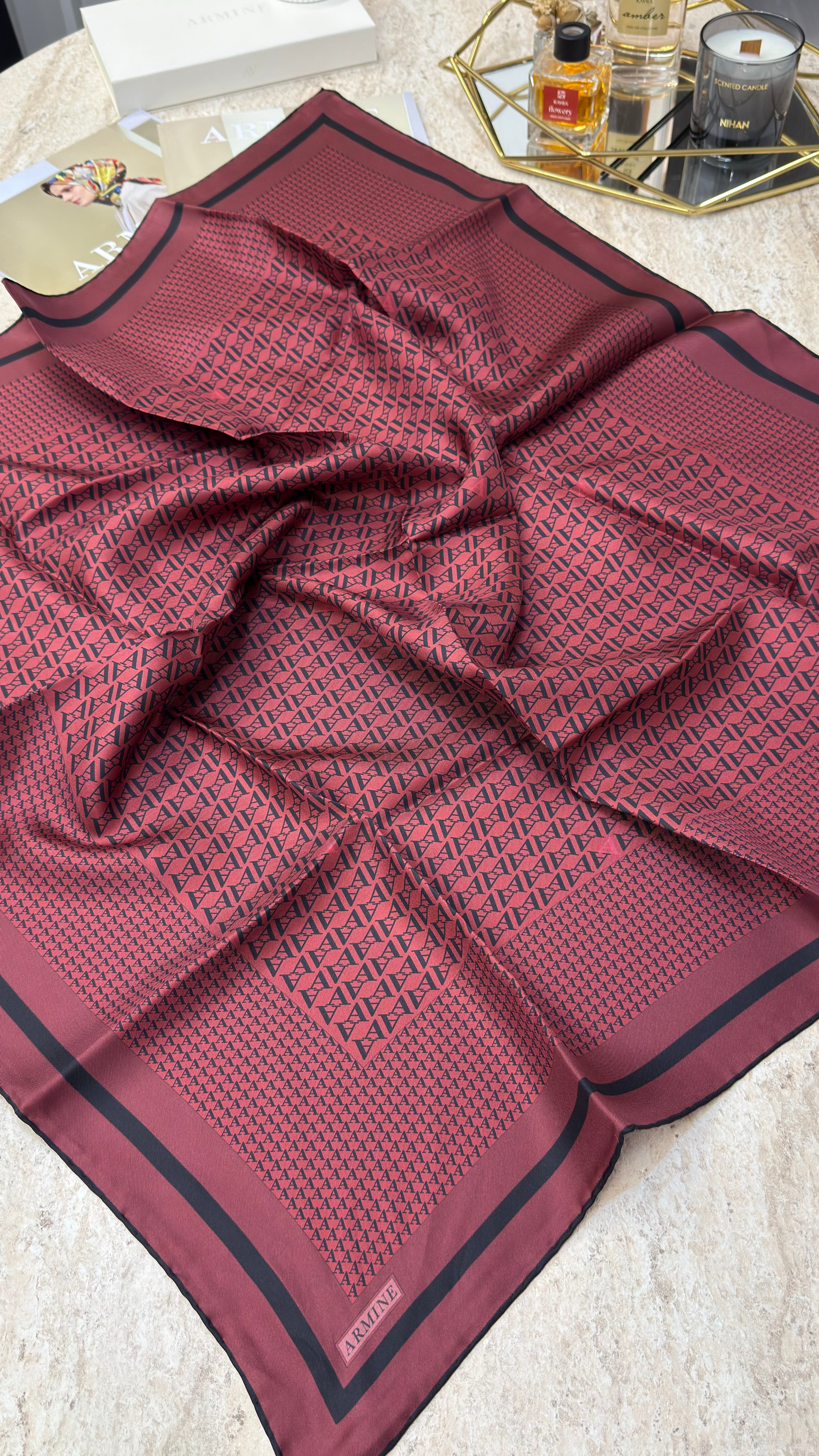 Armine Saf İpek Twill Eşarp 9502D