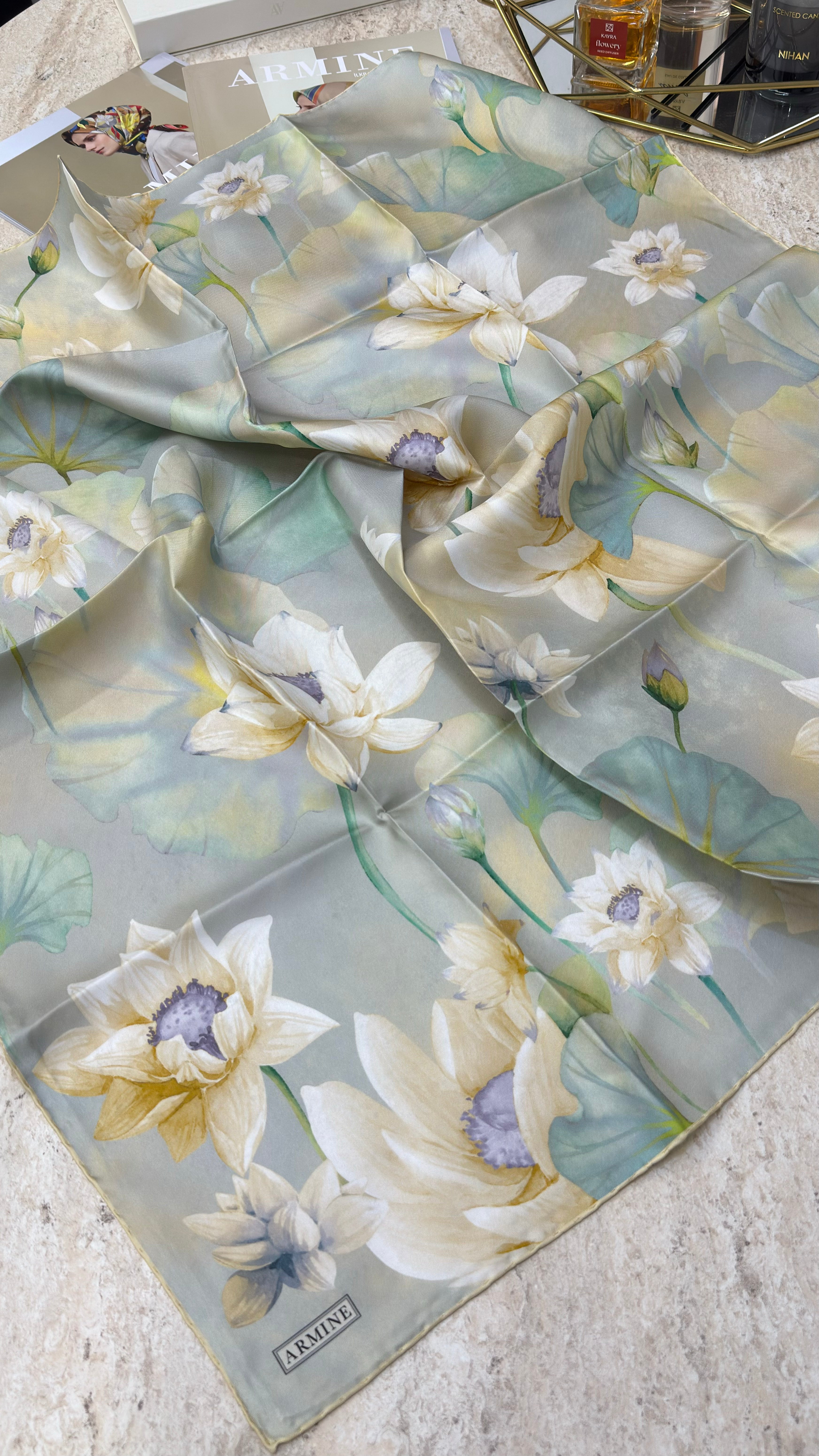 Armine Saf İpek Twill Eşarp 9505D